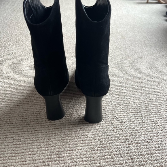 Vince Boots size 38 never worn or used - Picture 2 of 4